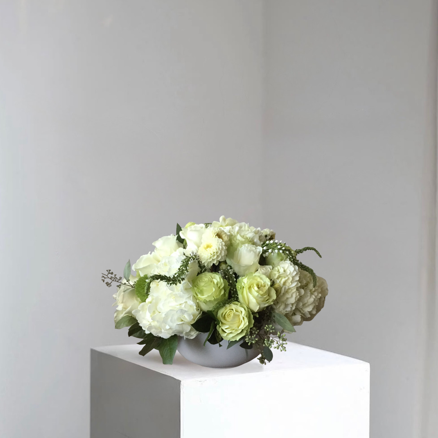 Serenity Blanc Arrangement Serenity Blanc - Image 1