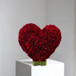 3D Love – Heart-Shaped Red Rose Arrangement